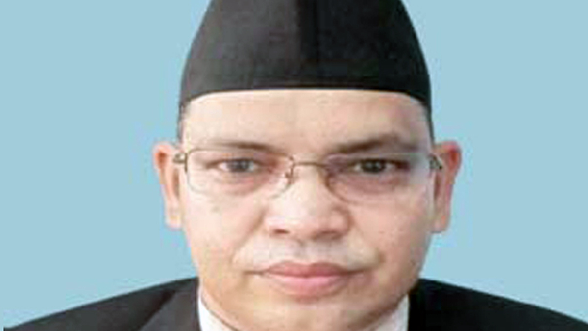 न्यायाधीश गिरीलाई ७ वर्ष कैद, तीन लाख जरिवाना